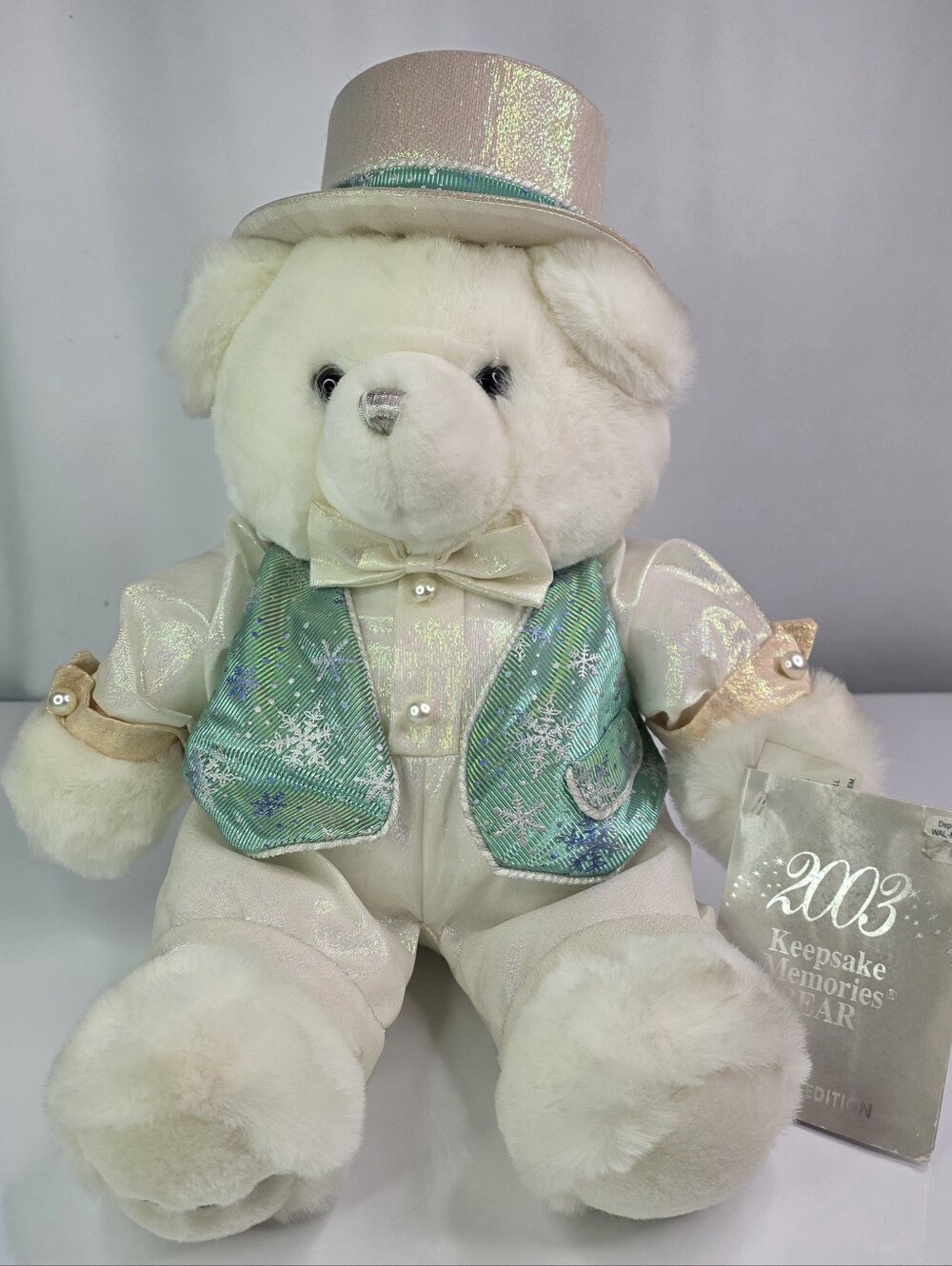 dan dee collectors choice winter teddy bear Vintage  2003 With Original Tags.